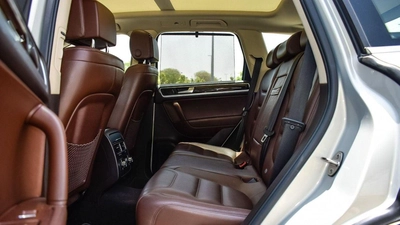 Volkswagen Touareg-4