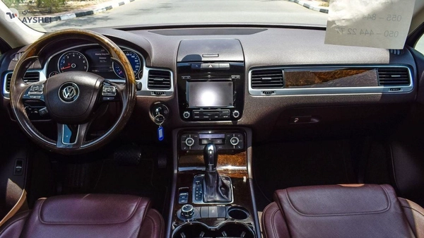 Volkswagen Touareg