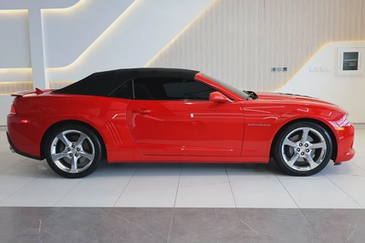 2015 Chevrolet Camaro SS - GCC Specs - Excellent Condition!-6