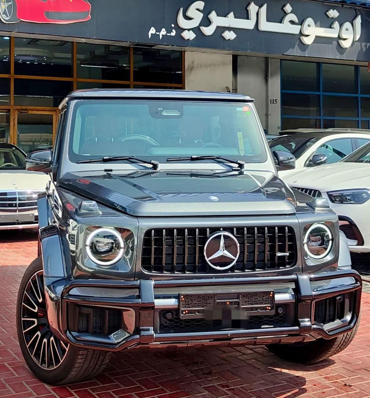 Mercedes Benz G63 AMG STANDARD Inside and outside carbon 5 years warranty 2026 GCC