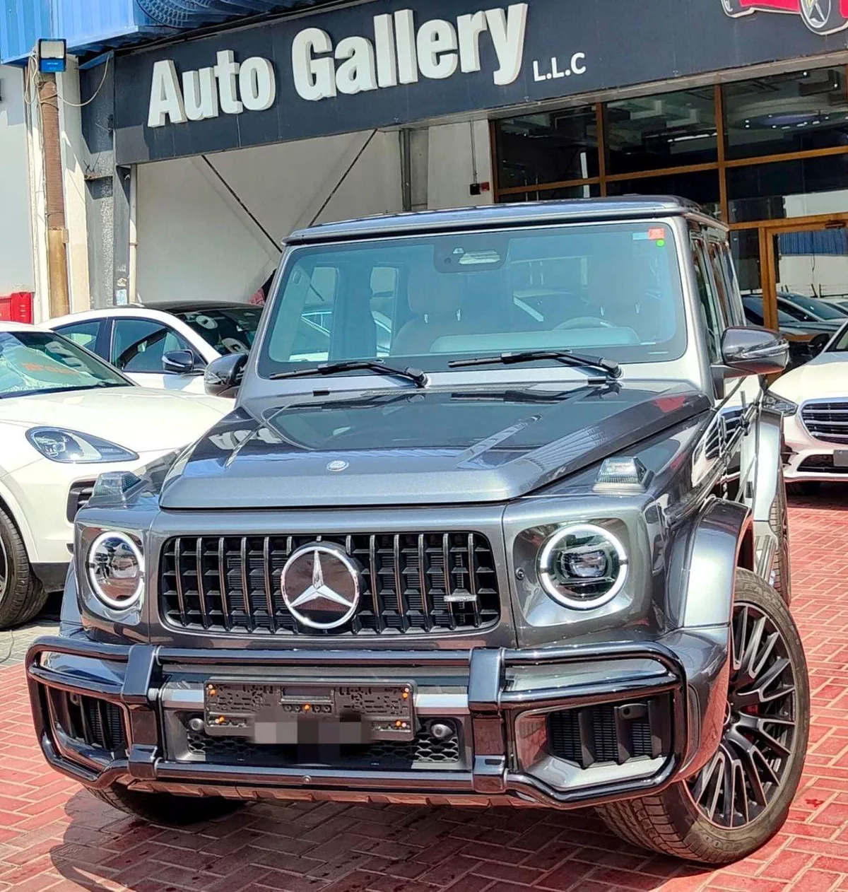 Mercedes Benz G63 AMG STANDARD Inside and outside carbon 5 years warranty 2026 GCC-2-0