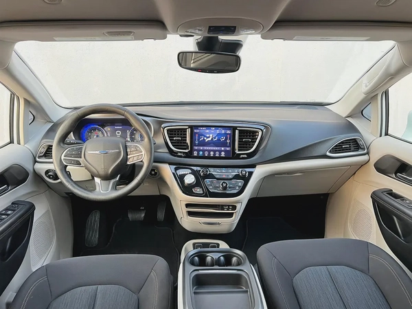 2020 Chrysler Pacifica - American Specs - Excellent Condition