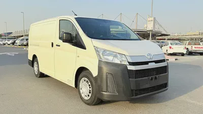 Toyota Hiace 2022 GCC Specs - cargo Van,excellent condition-1