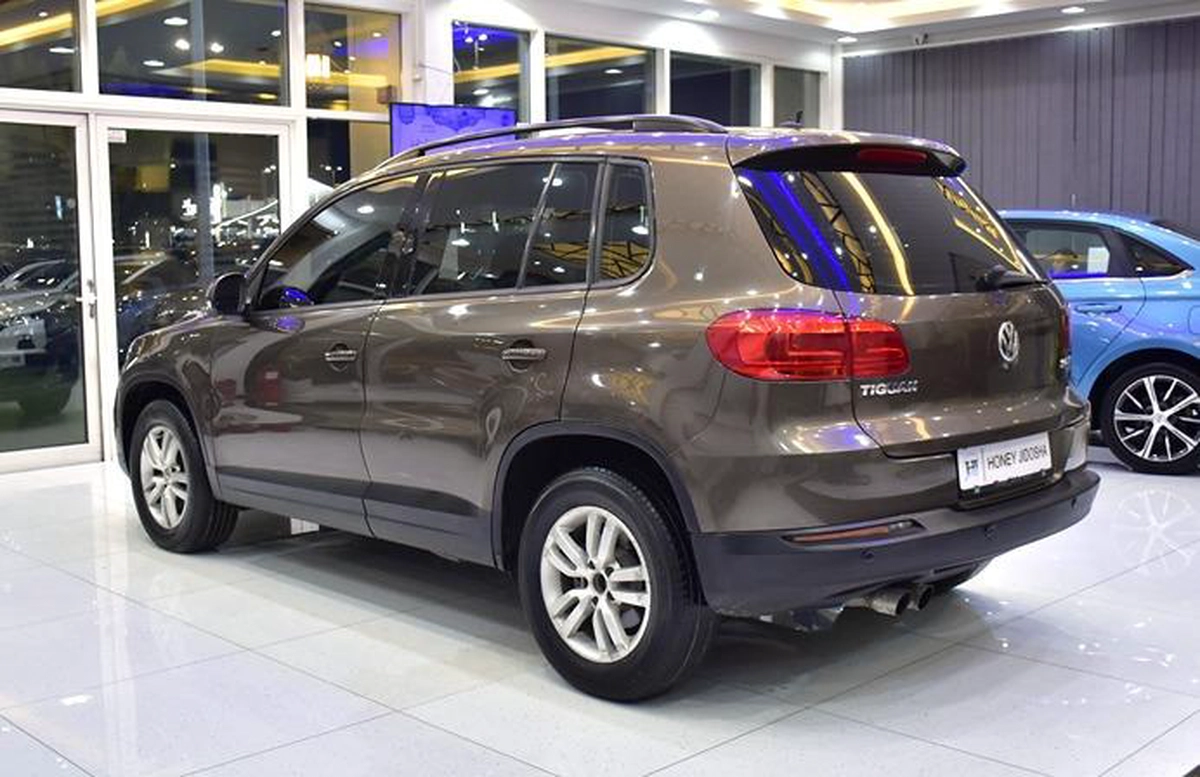 Volkswagen Tiguan ( 2015 Model ) in Brown Color GCC Specs-7-7