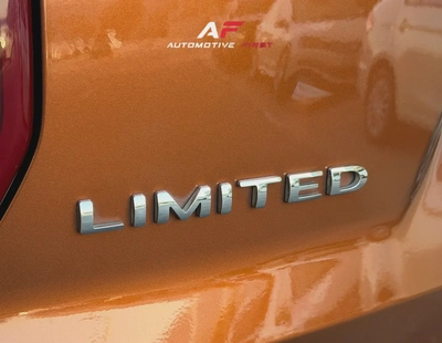 2017 Ford Explorer Limited V6 | GCC Specs | Low Mileage-17
