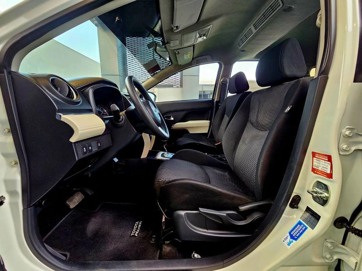 Toyota Rush EX PASSENGER 7 SEATS/ LOW MILEAGE-8-0
