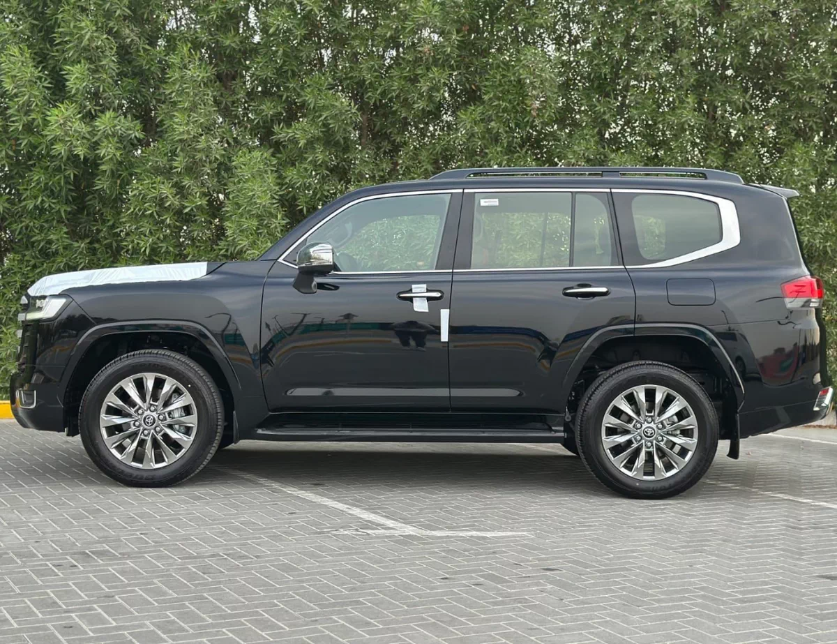 Land Cruiser 3.5T VXR-1-1