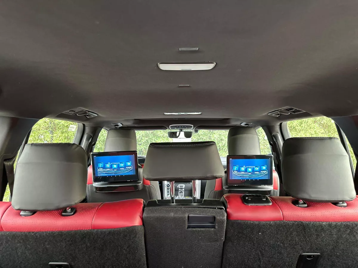 Land Cruiser 3.5T VXR-8-8