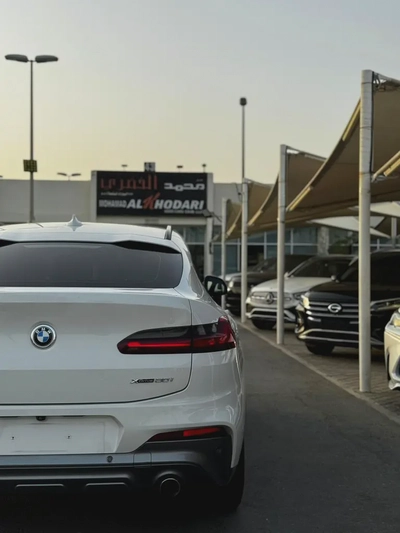 (2021) BMW// X4 XDRIVE 30I// GCC// FULL OPTIONS//GOOD CONDITION//-7