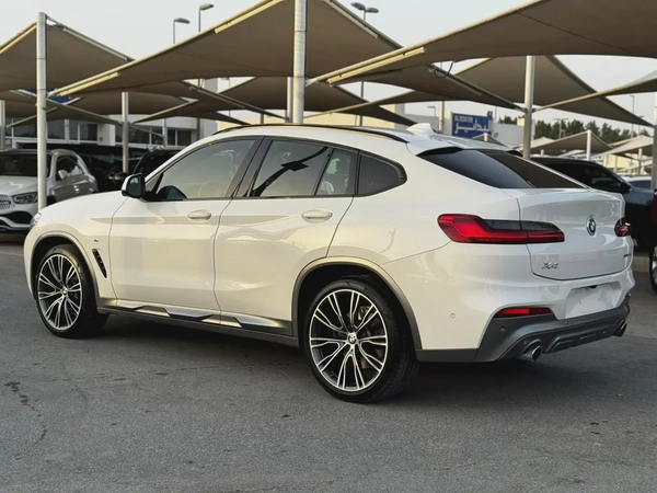 (2021) BMW// X4 XDRIVE 30I// GCC// FULL OPTIONS//GOOD CONDITION//