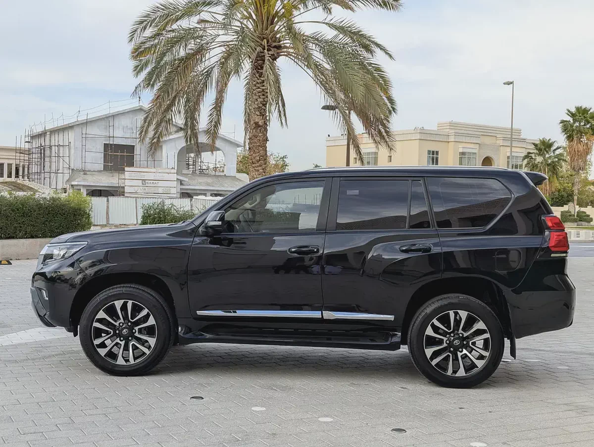 2021 Toyota Land Cruiser Prado TXL 2.7L GCC Specs | 43000 KM | Full Option | Excellent Condition-8-8