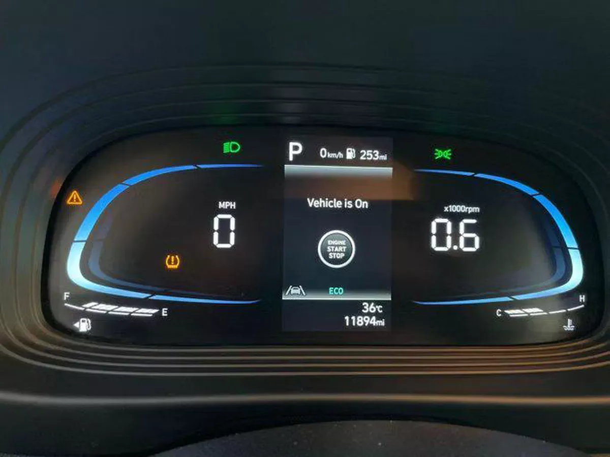 For sale Hyundai Venue I (Indian Market) Facelift, 1.0 l, 2023 in UAE, Sharjah-13-13