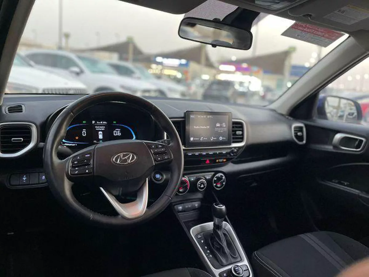 For sale Hyundai Venue I (Indian Market) Facelift, 1.0 l, 2023 in UAE, Sharjah-2-2