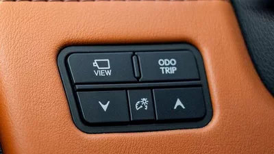 Lexus LX600 VIP LEXUS LX600 VIP 3.5P AT MY2024 – BLACK-10