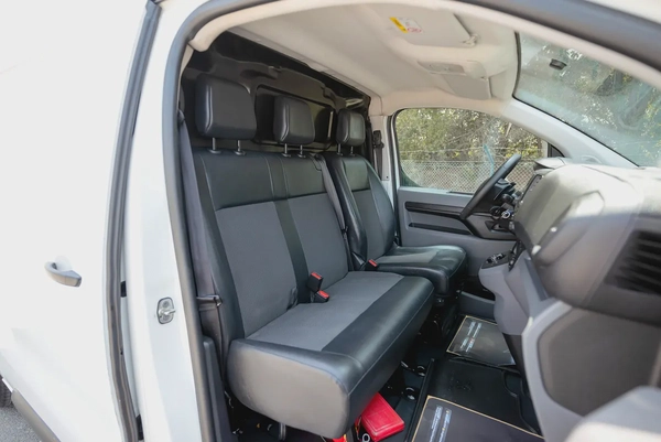 Peugeot Expert | Chiller Van | Diesel | GCC Specs | Ref#P001884