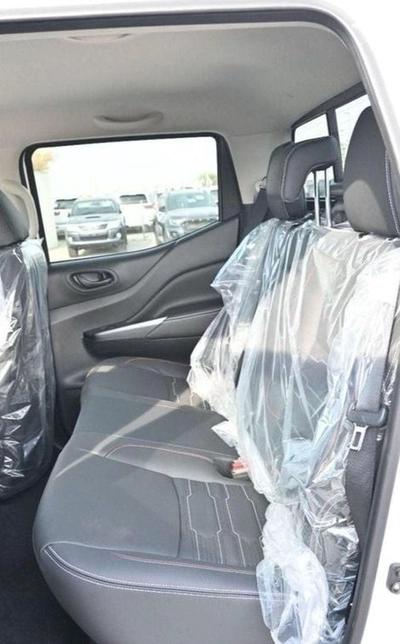 Nissan Navara NISSAN NAVARA 2.5 DIESEL PRO4X 4X4 AT 2025-17