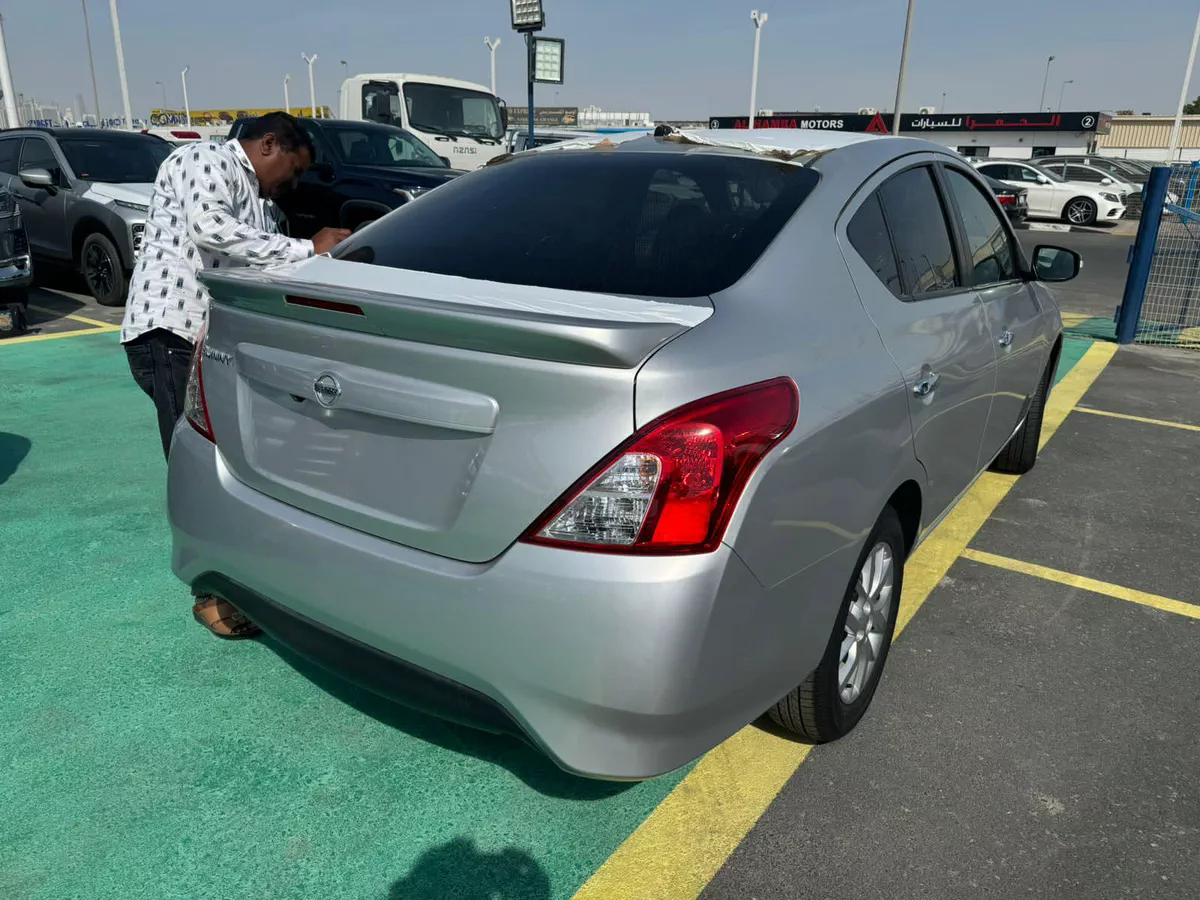Nissan Sunny Wagon – Practical & Efficient Family Car-6-6