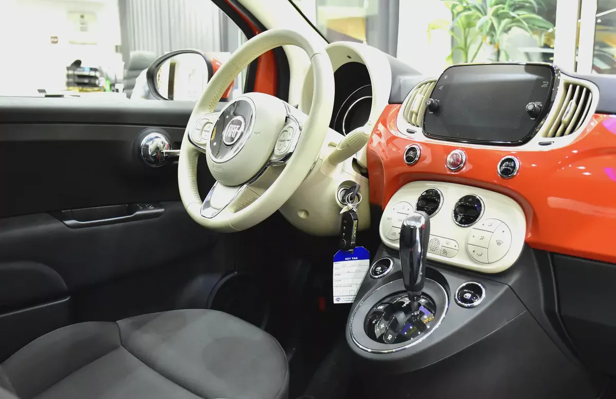 AED 892 EMi at 0% DP | Fiat 500 Dolcevita ( 2024 Model ) in Orange Color GCC Specs-13-13