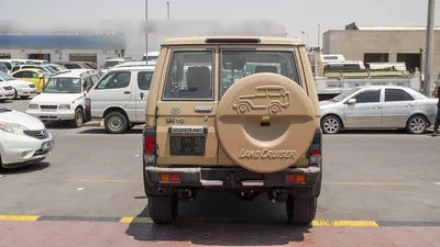 Toyota Land Cruiser 70 LC76 HT VXR HT VXR LX 4.0L V6 A/T-15
