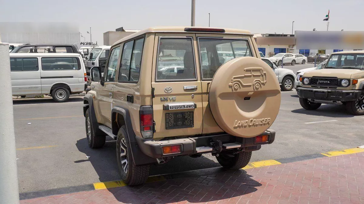 Toyota Land Cruiser 70 LC76 HT VXR HT VXR LX 4.0L V6 A/T-14-0
