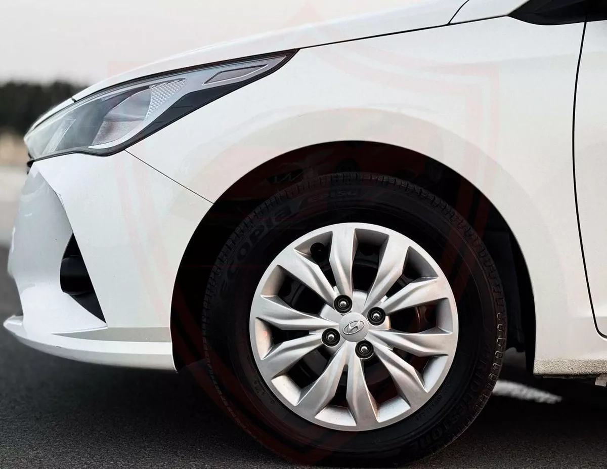 Hyundai Accent GL MID Hyundai Accent | 1.6 L | 2023 | GCC | Accident-Free | In Excellent Condition | 655 P.M-17-0