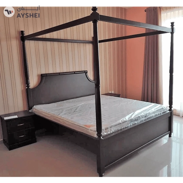 Canopy Bed, Royale