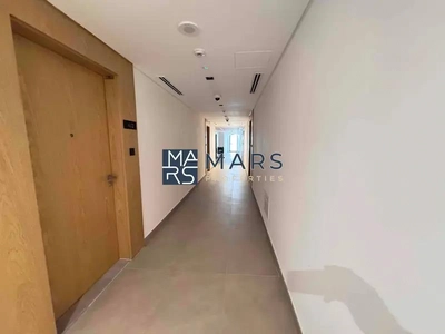Luxurious one bedroom pool view in a modern community-2