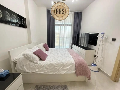 Prime location fully furnished 1bhk 2bathrooms in 85k balcony wardrobes 1parking free-3