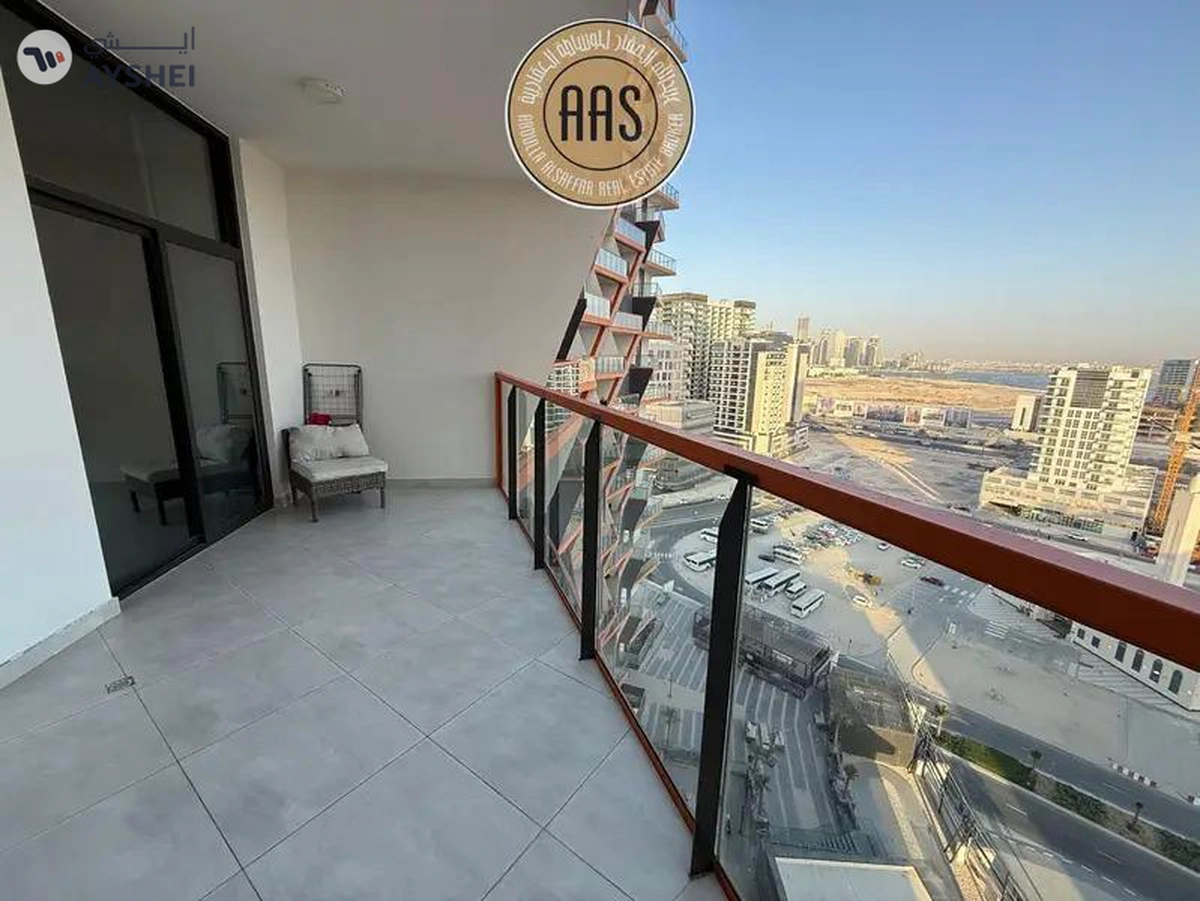 Prime location fully furnished 1bhk 2bathrooms in 85k balcony wardrobes 1parking free-2-2