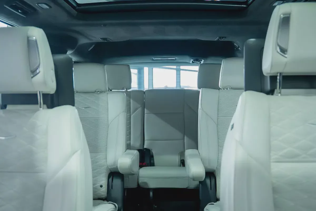2025 Cadillac Escalade V GCC Specs-15-15