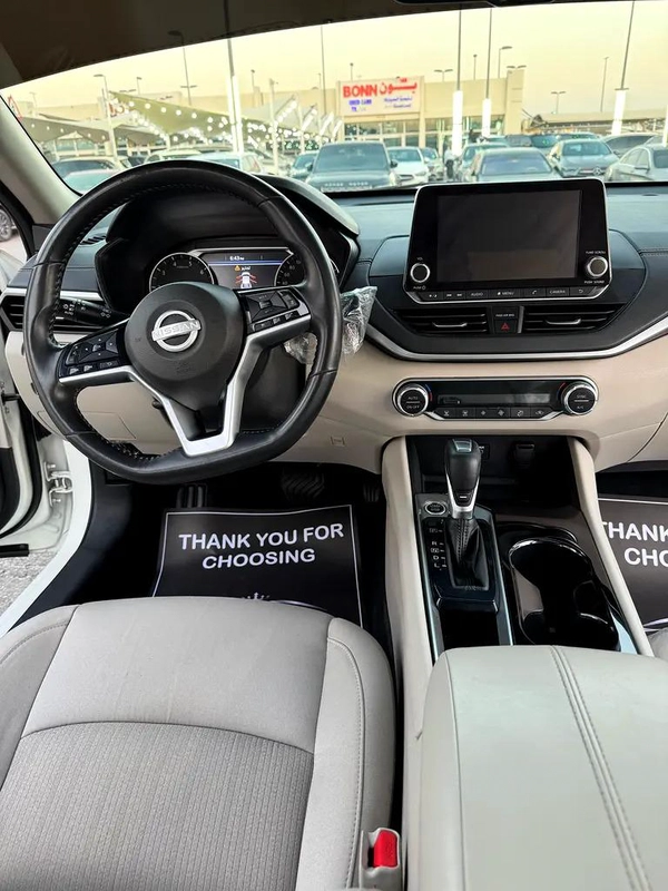 Nissan Altima SV