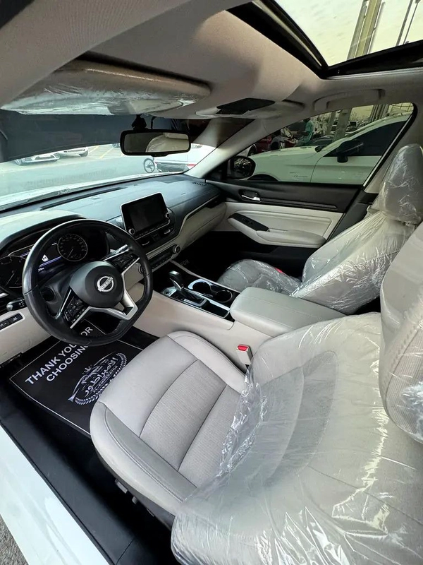 Nissan Altima SV