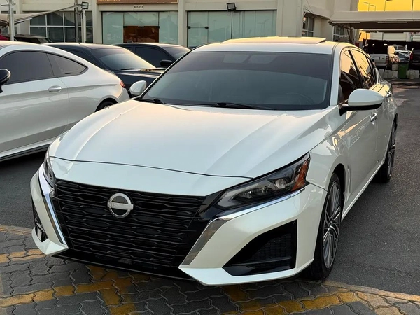 Nissan Altima SV