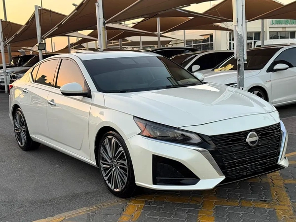 Nissan Altima SV
