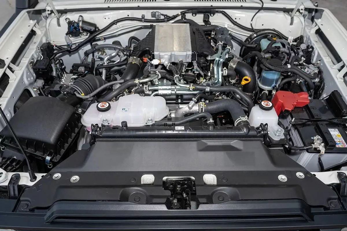 Toyota Land Cruiser 70 LC 78 HARDTOP 2.8L AT LC76 2.8L AT V4 DIESEL 2026-17-0