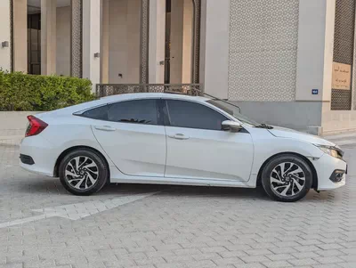 Honda Civic 2017 GCC Full Option TOP Premium Condition Low KM Sports Sedan-18