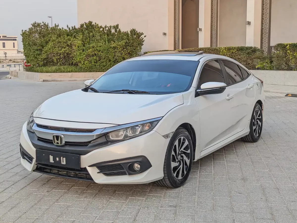 Honda Civic 2017 GCC Full Option TOP Premium Condition Low KM Sports Sedan-3-3