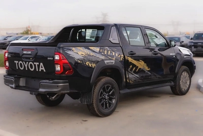 Toyota Hilux Adventure DSL 2.8 2026 - GCC Specs - Brand New!-2