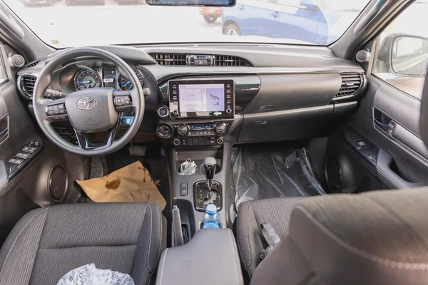 Toyota Hilux Adventure DSL 2.8 2026 - GCC Specs - Brand New!