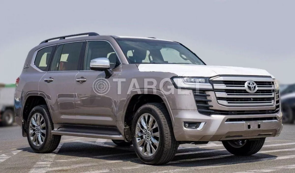 Toyota Land Cruiser VXR LAND CRUISER VXR 3.3L DIESEL 2025-2-0