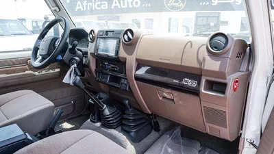 Toyota Land Cruiser 70 LC76 2.8 DIESEL MT 2025-11