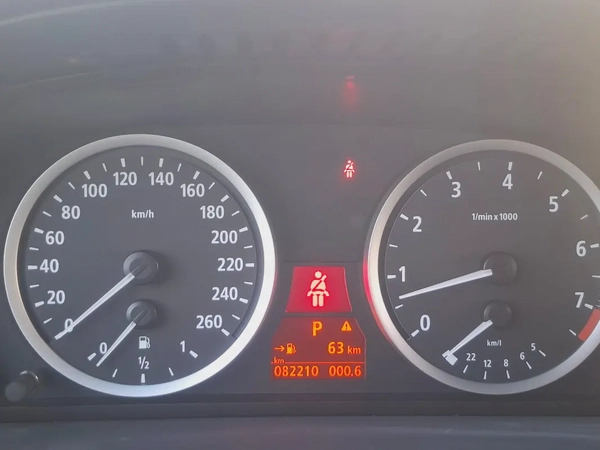 BMW 525i