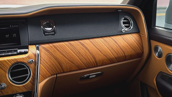 GCC | Rolls Royce Cullinan 2020 | New Facelift | Full Service History | 2025 Look | BB