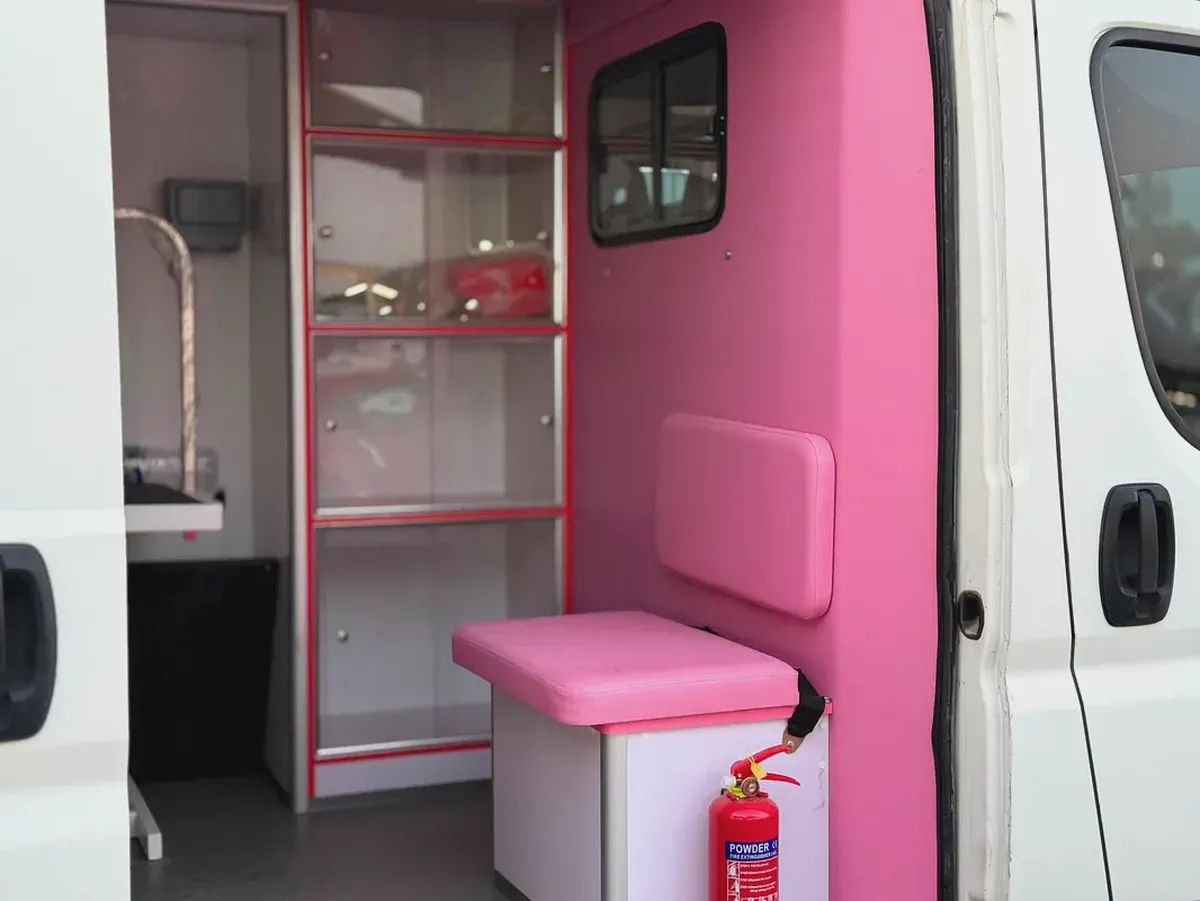 Peugeot Boxer 2017 L4H3 GCC Specs - Spacious Commercial Van-19-19