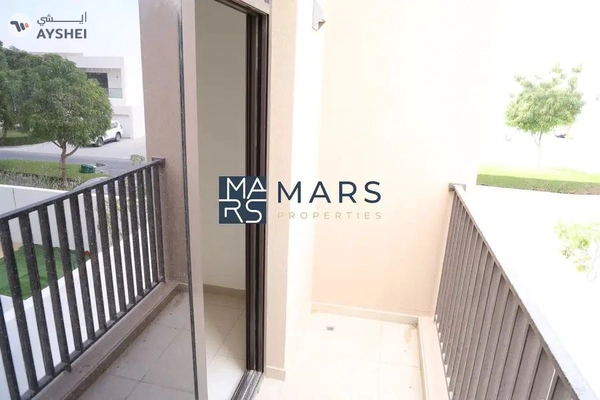 Modern Home with Spacious Living – Move-in Ready!