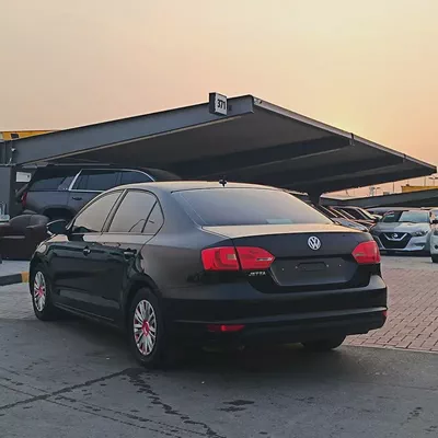 Volkswagen Jetta 2015 GCC Specs - Well Maintained-3