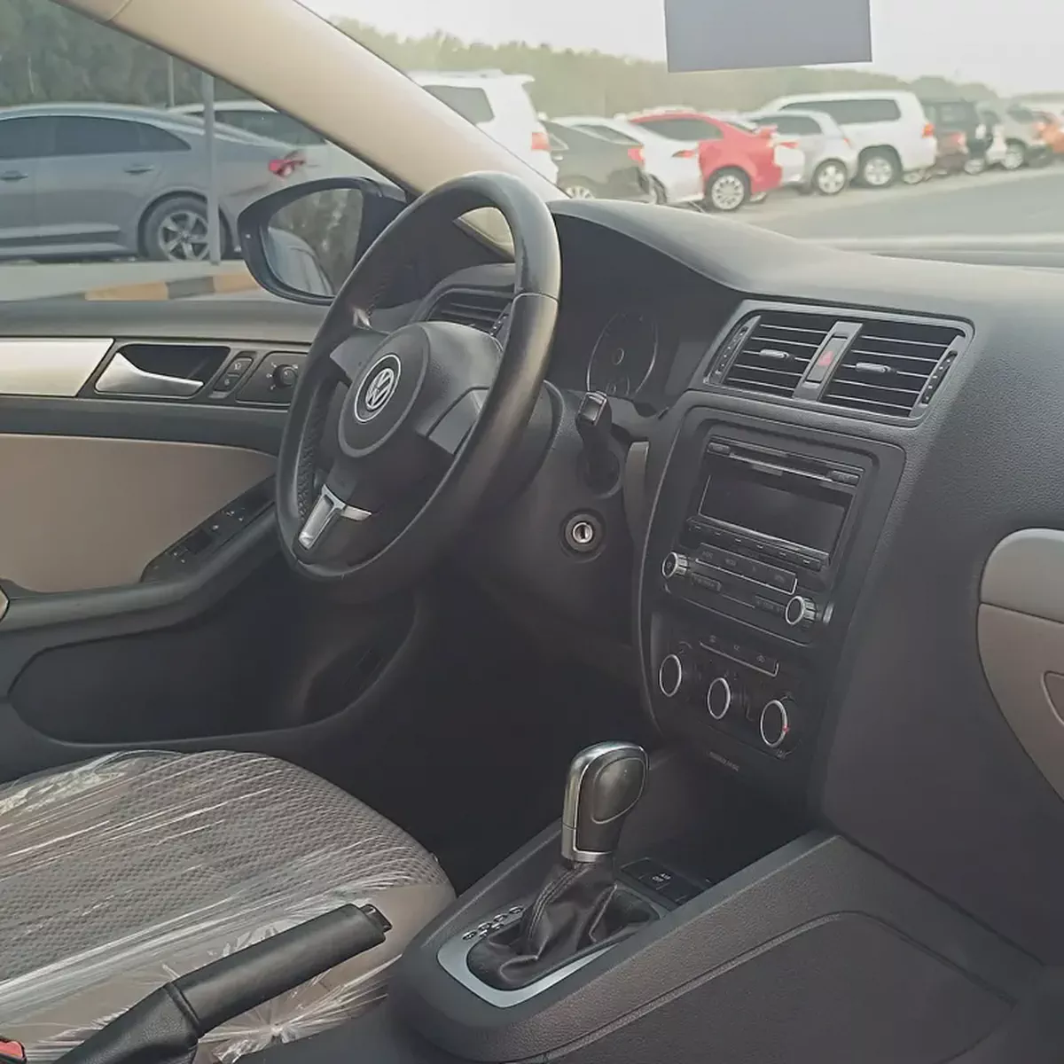 Volkswagen Jetta 2015 GCC Specs - Well Maintained-13-13