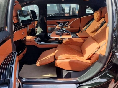 Mercedes Maybach S580 Maybach Under Agency Warranty 2026 GCC - AED 975,000 (AED 999,000)-4