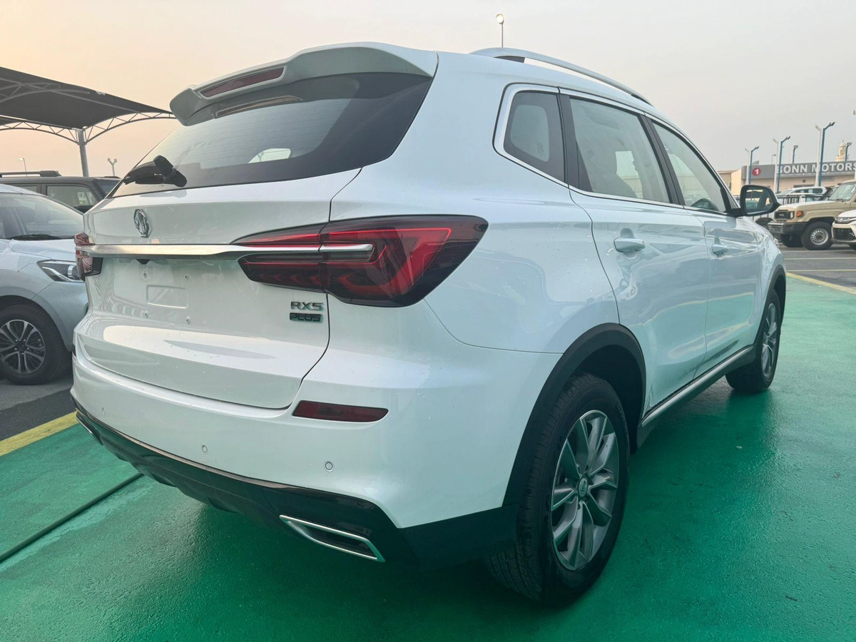 New 2023 MG RX5-8-8