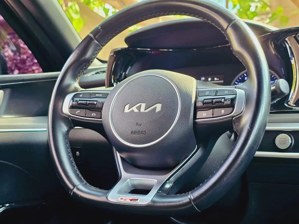 2022 Kia K5 GT-Line - American Specs - Sporty &amp; Loaded-8-8